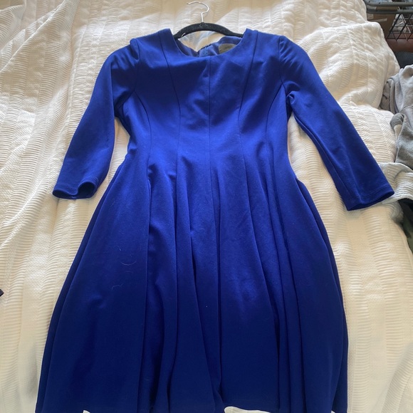 Dress - Picture 1 of 2